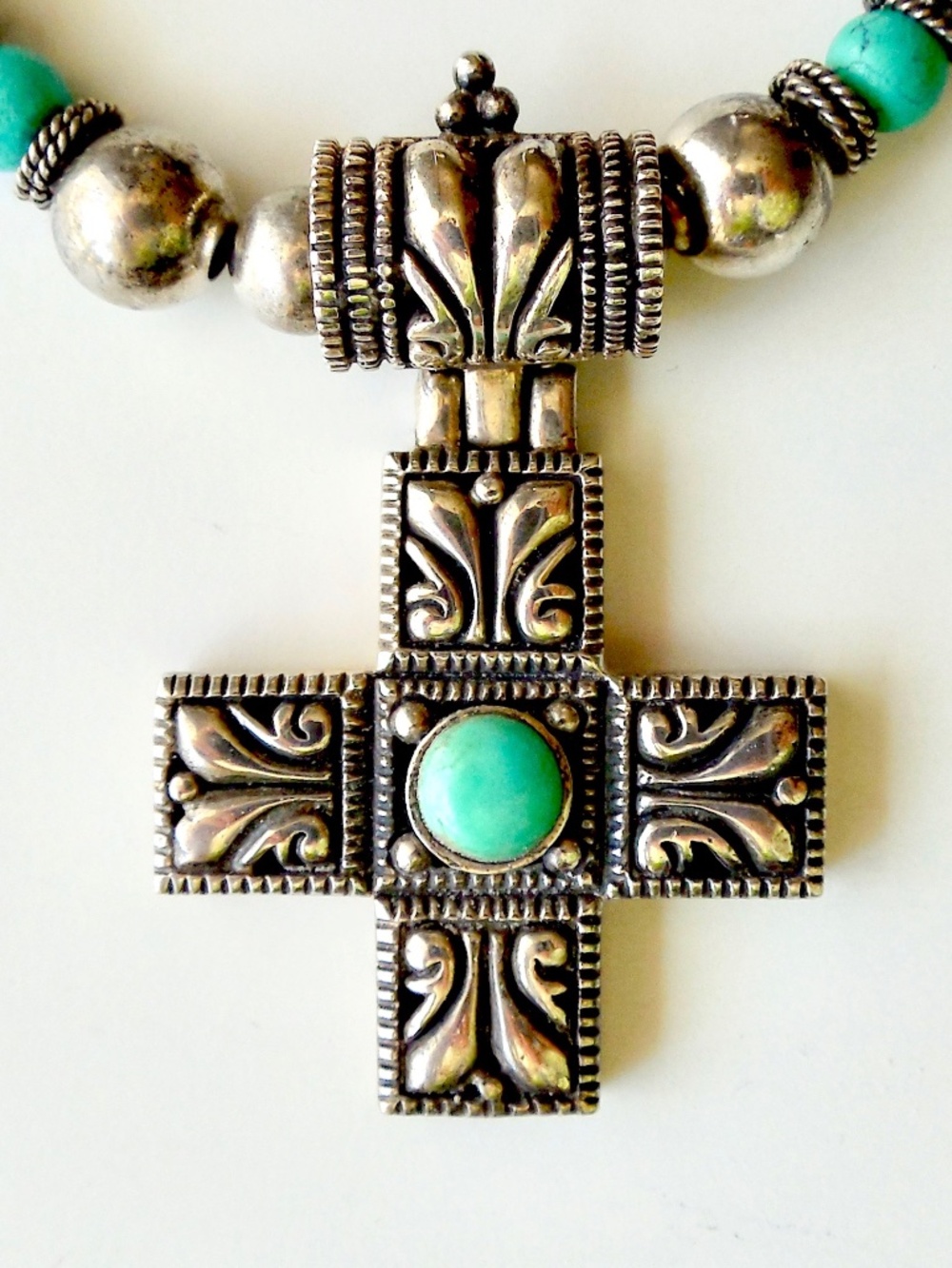 VINTAGE Made in USA BARSE TURQUOISE 925 Sterling Silver CROSS Pendant Necklace!